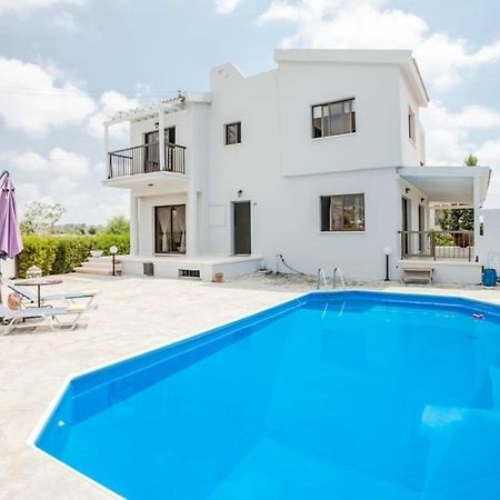 Villa 26 Pafos Exterior foto