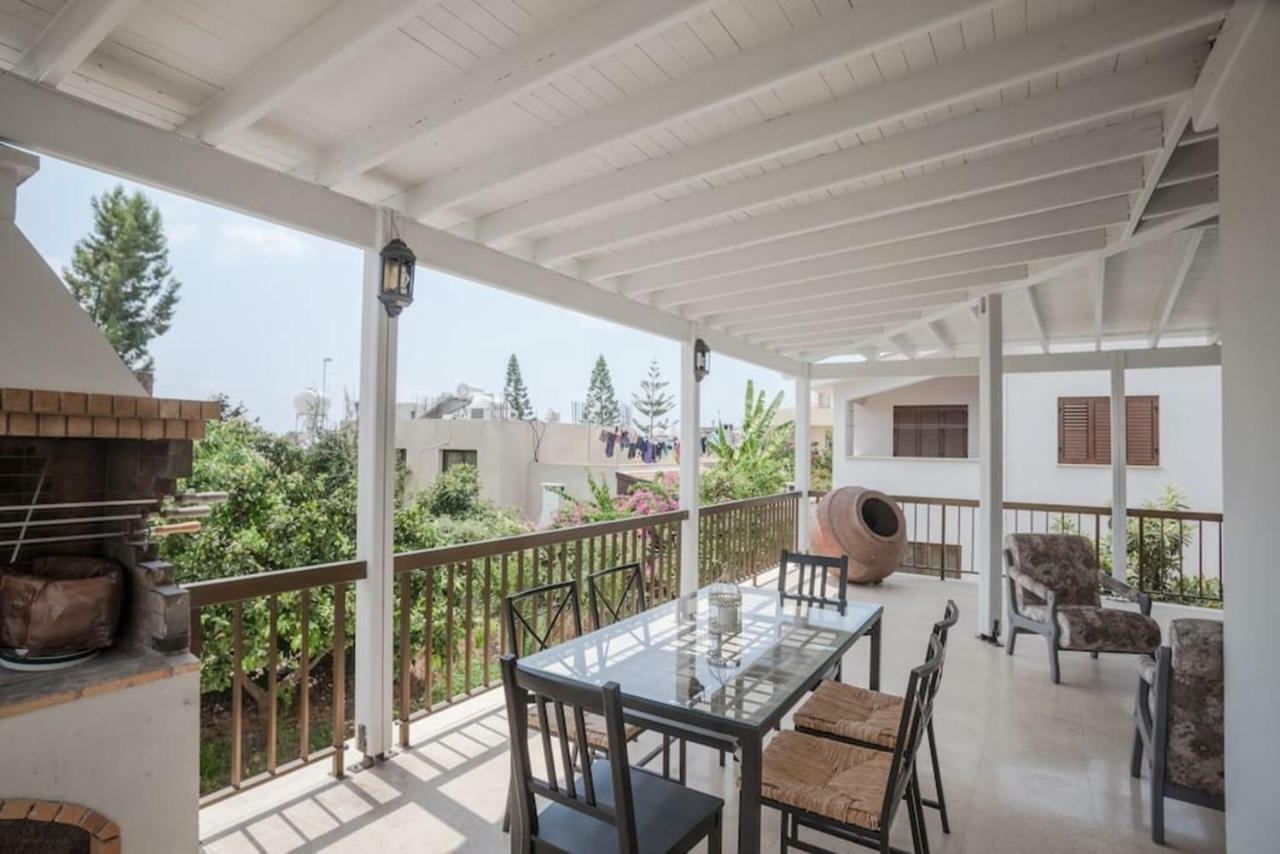 Villa 26 Pafos Exterior foto